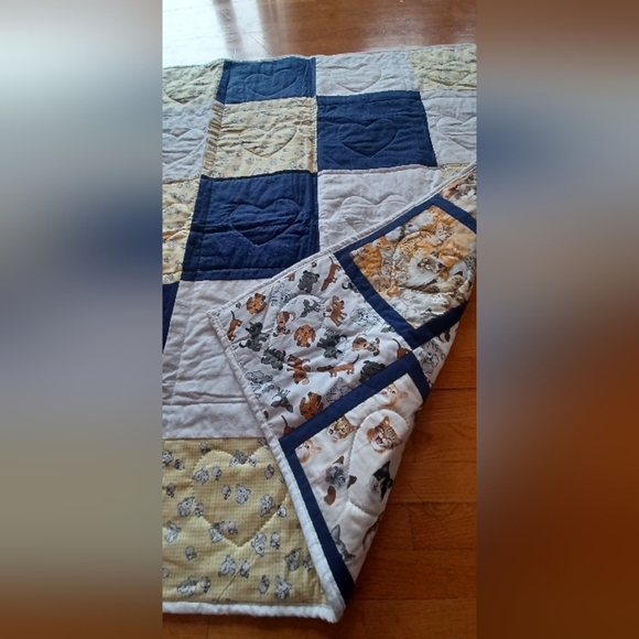 Quilt Colorblock Animal Dog Cat Print Reversible Patchwork Handmade Blanket - Picture 9 of 9